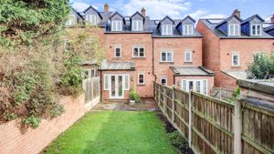 Photo 10- click for photo gallery